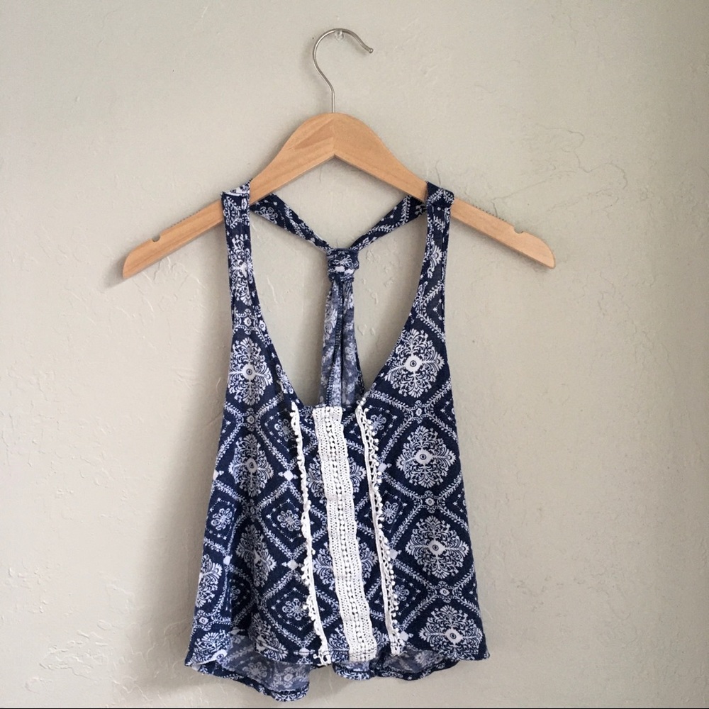CLOSET CLEAN OUT! CHARLOTTE RUSSE blue/white top
